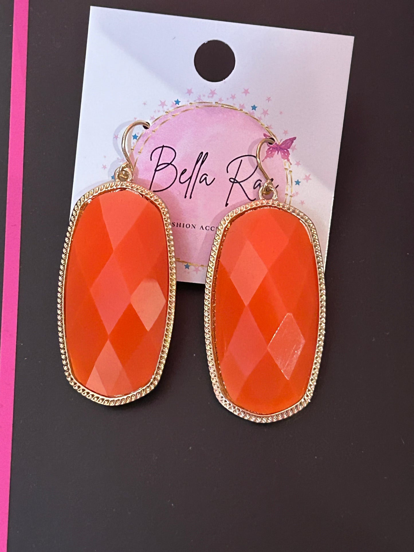 Oval Staple Earrings (collection)